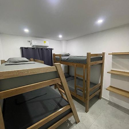 Palmaqua Beach Apartaments Ковеньяс Екстер'єр фото