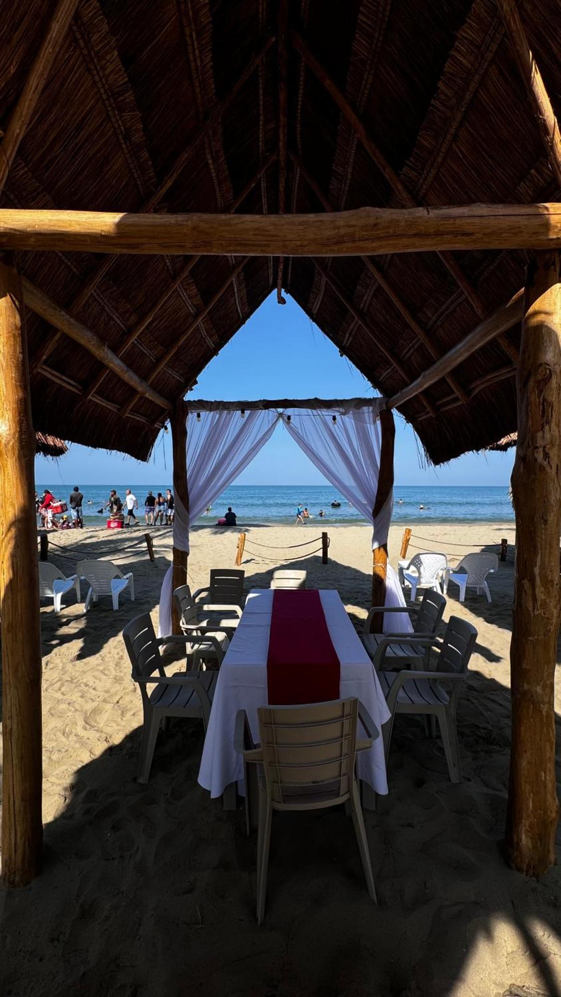 Palmaqua Beach Apartaments Ковеньяс Екстер'єр фото