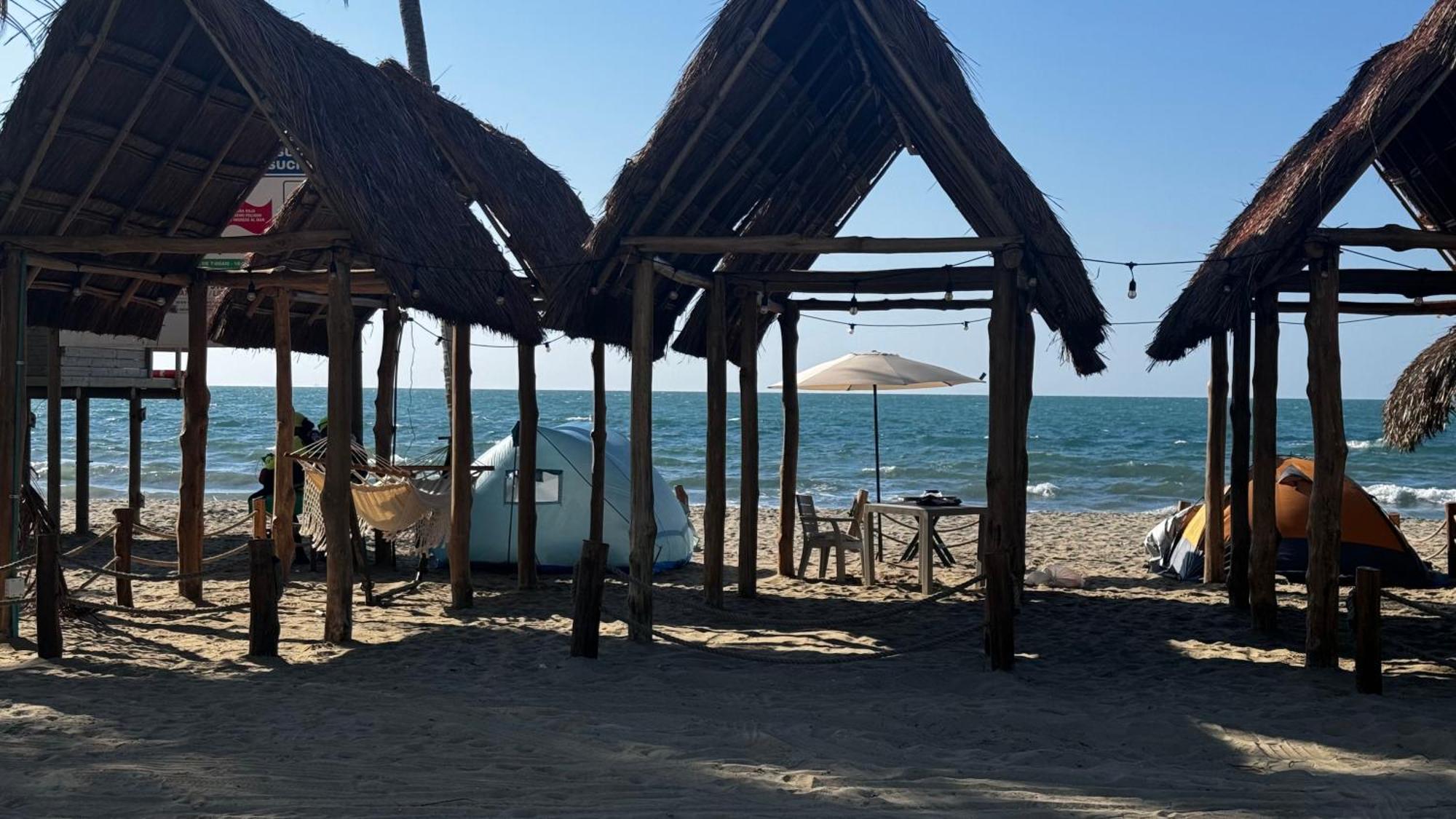 Palmaqua Beach Apartaments Ковеньяс Екстер'єр фото