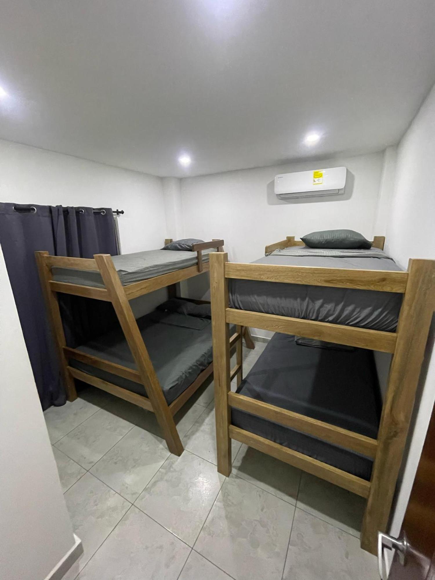 Palmaqua Beach Apartaments Ковеньяс Екстер'єр фото